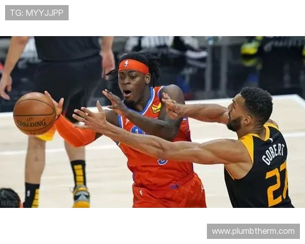 勇士与雷霆激战回放高清版全场精彩瞬间尽在眼前